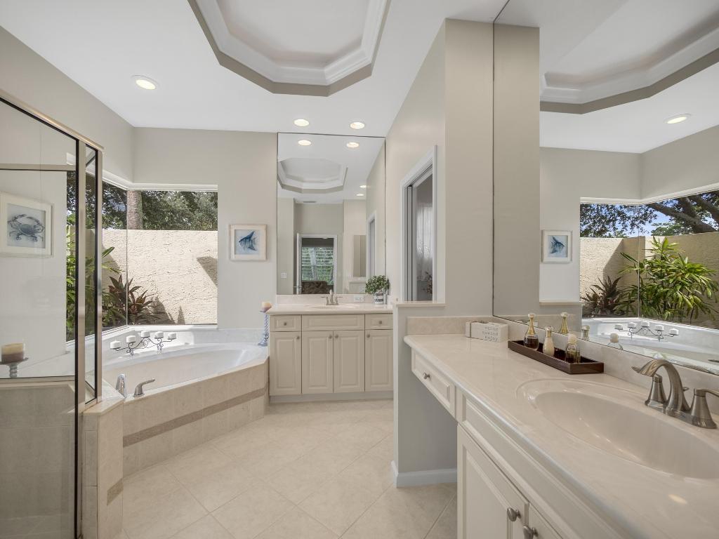 8517 SW Sea Captain Drive