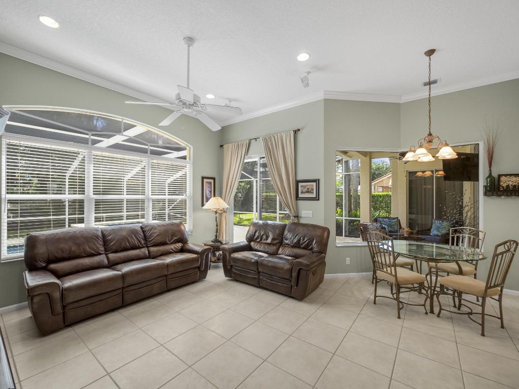 8517 SW Sea Captain Drive