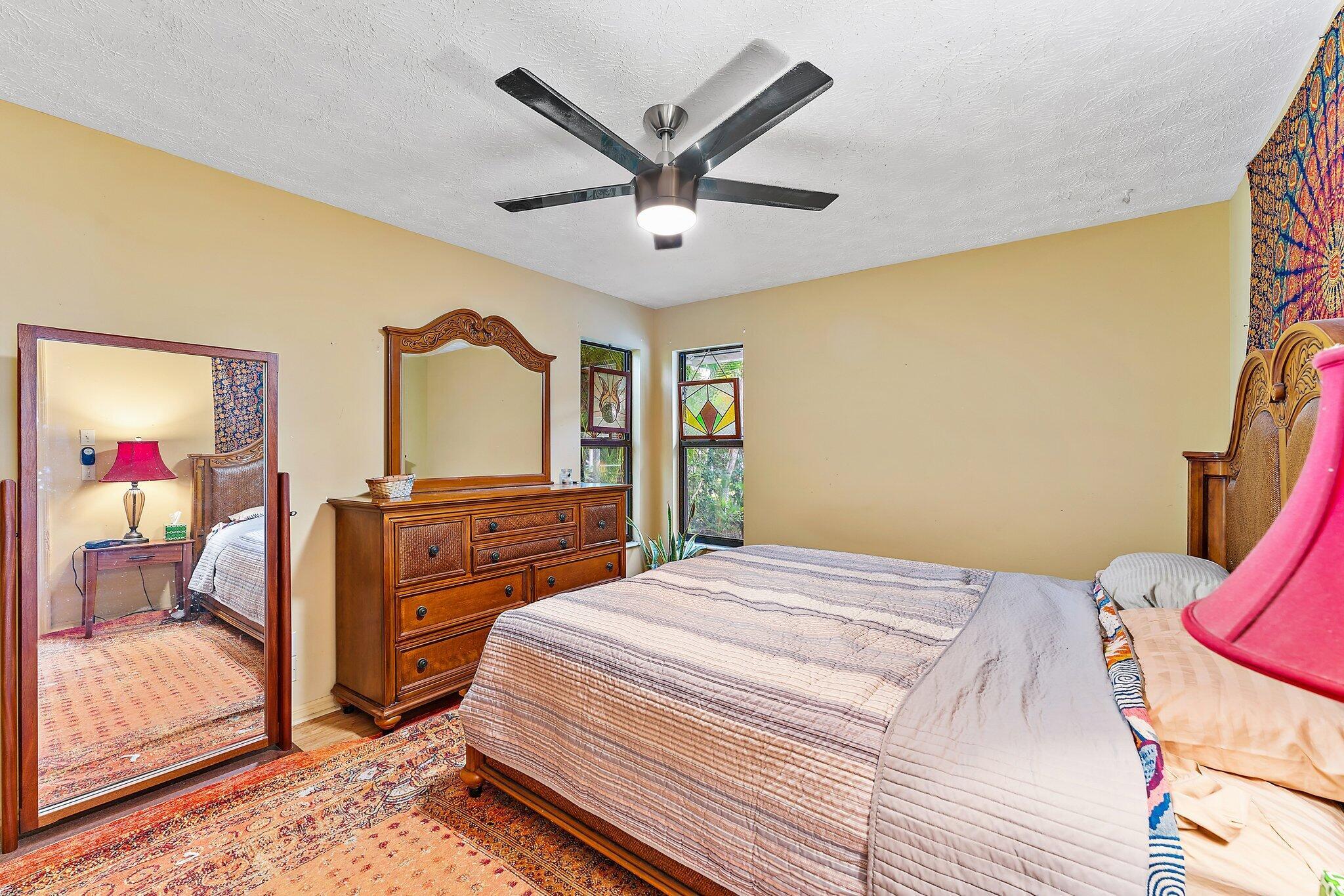 2238 SE Lucaya Street