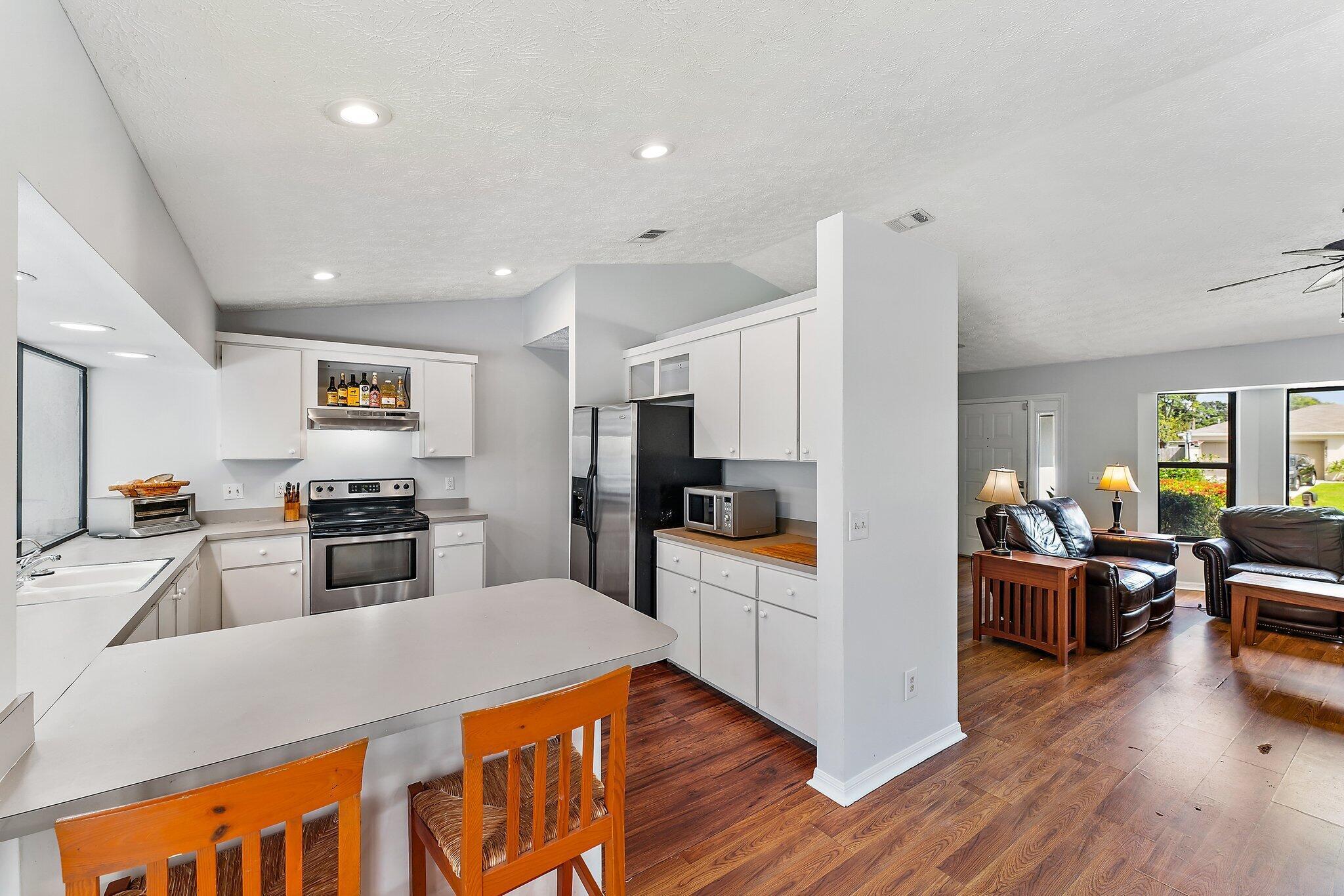 2238 SE Lucaya Street