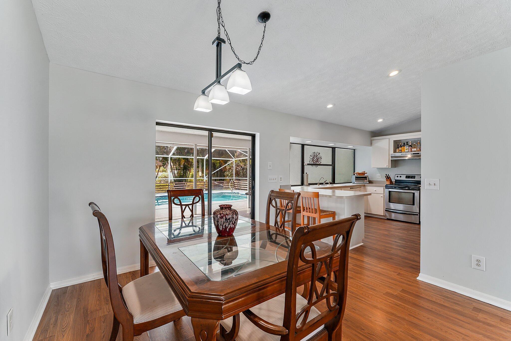 2238 SE Lucaya Street