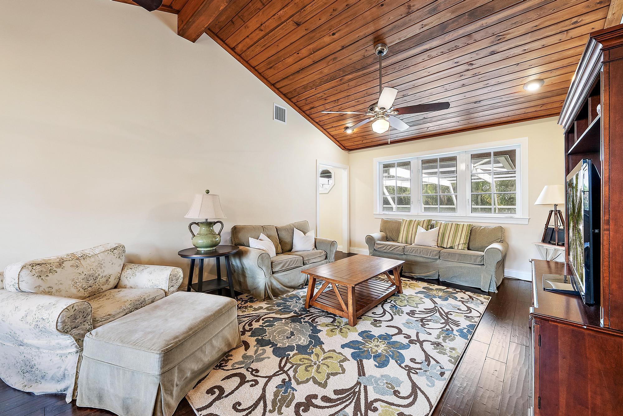 129 Lighthouse Drive