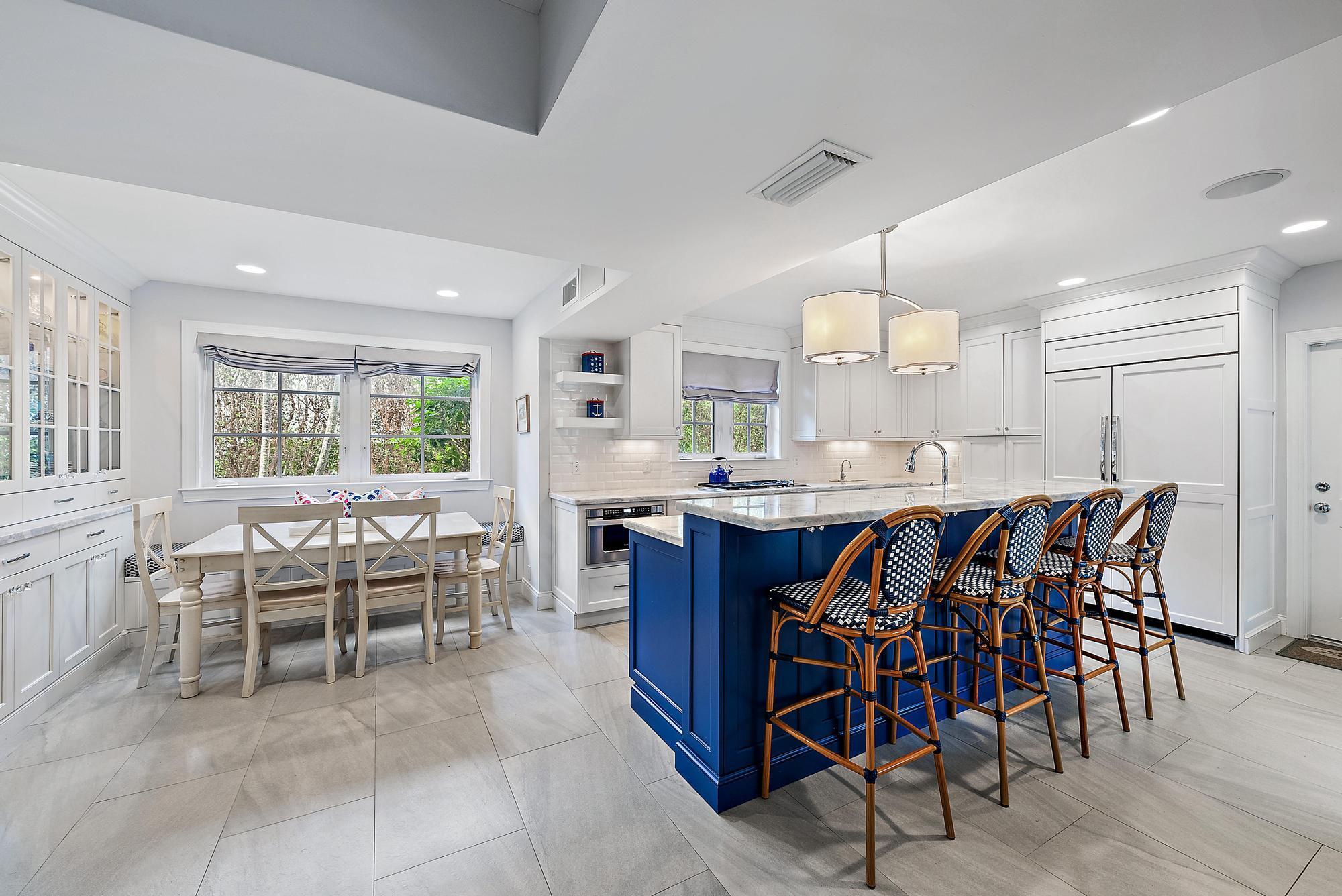 129 Lighthouse Drive