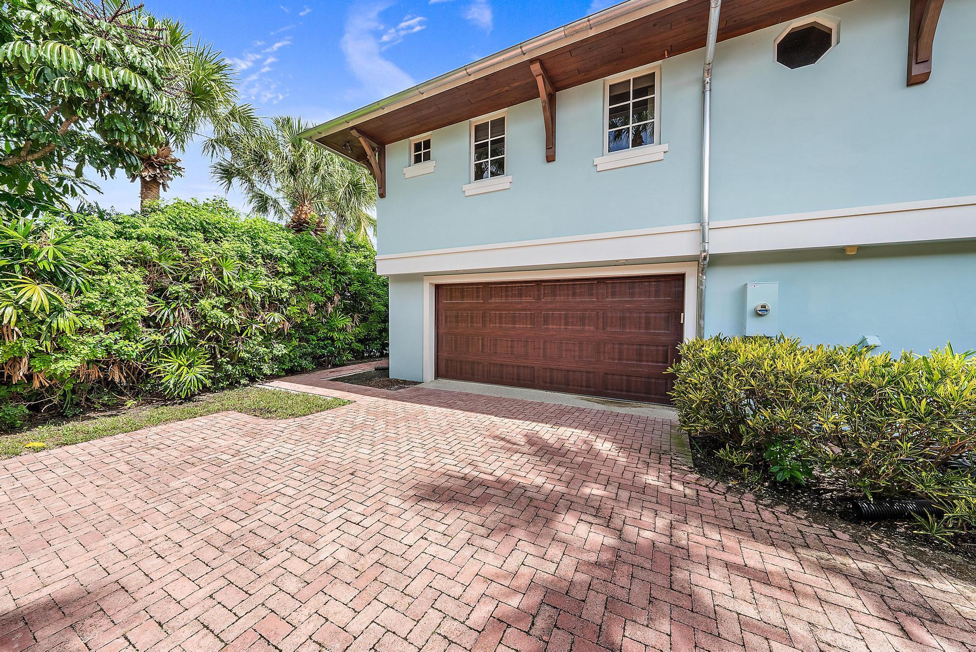 129 Lighthouse Drive