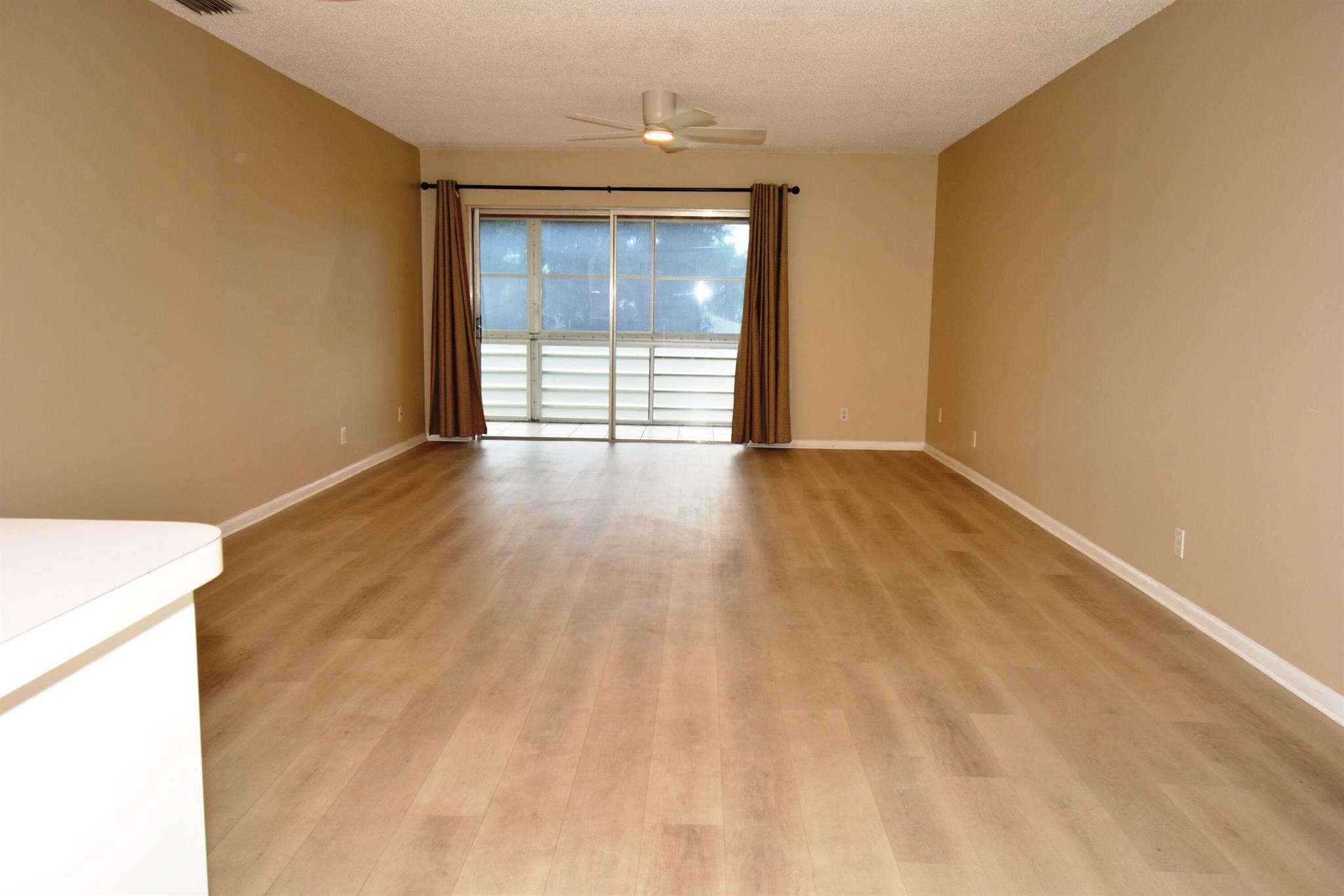 10789 N Military Trail 4