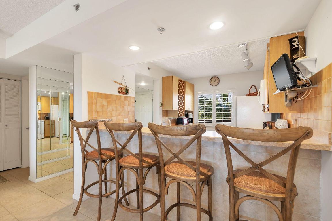 201 Ocean Bluffs Boulevard 306