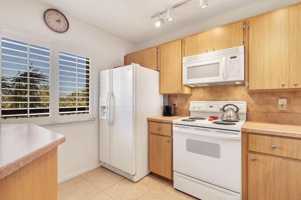 201 Ocean Bluffs Boulevard 306