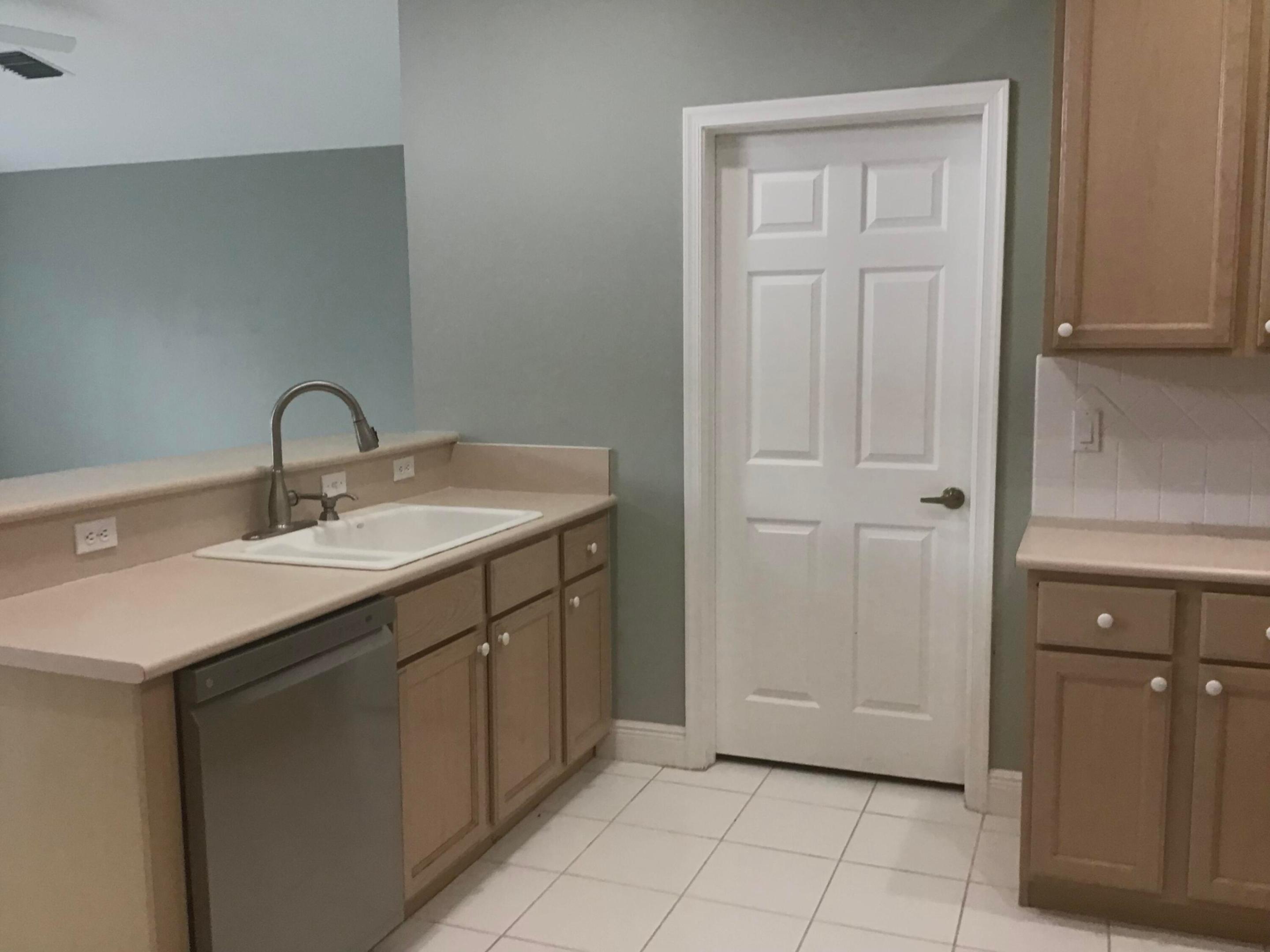 175 Jones Creek Drive