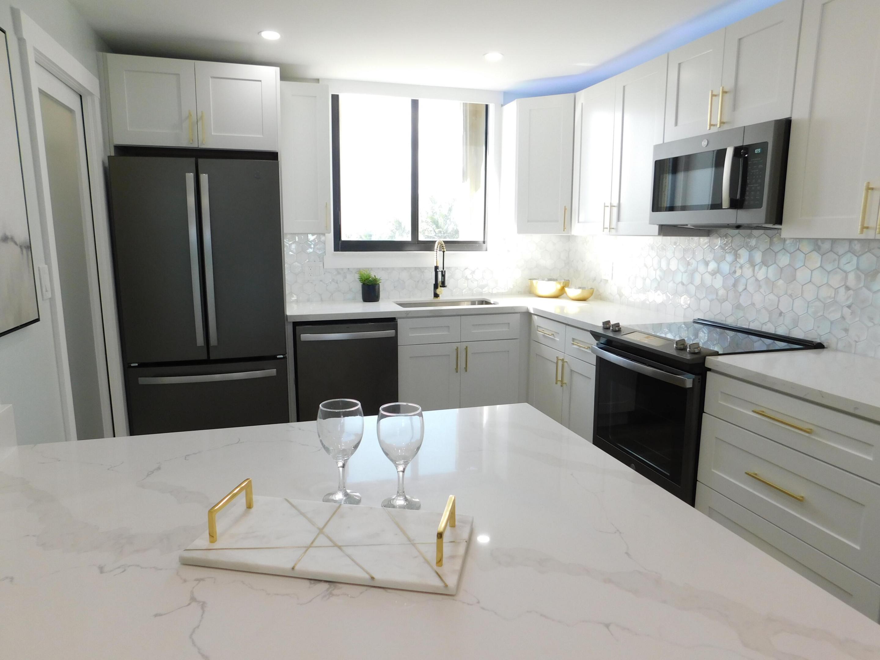 300 Ocean Trail Way 310