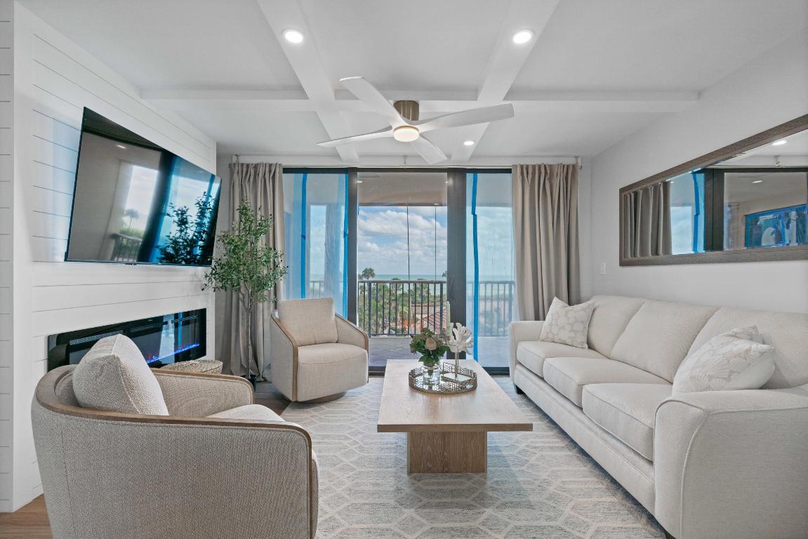 300 Ocean Trail Way 310