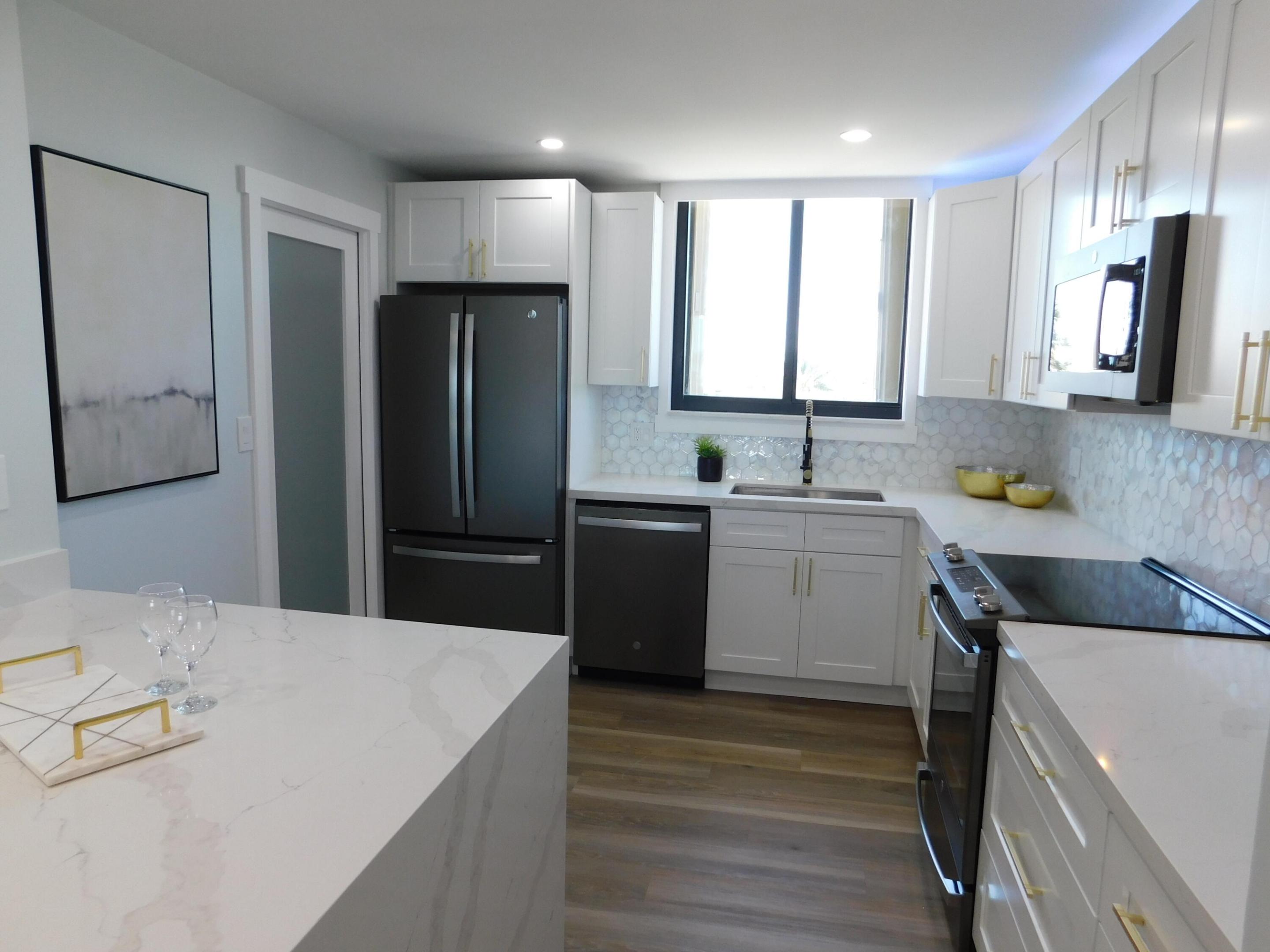 300 Ocean Trail Way 310