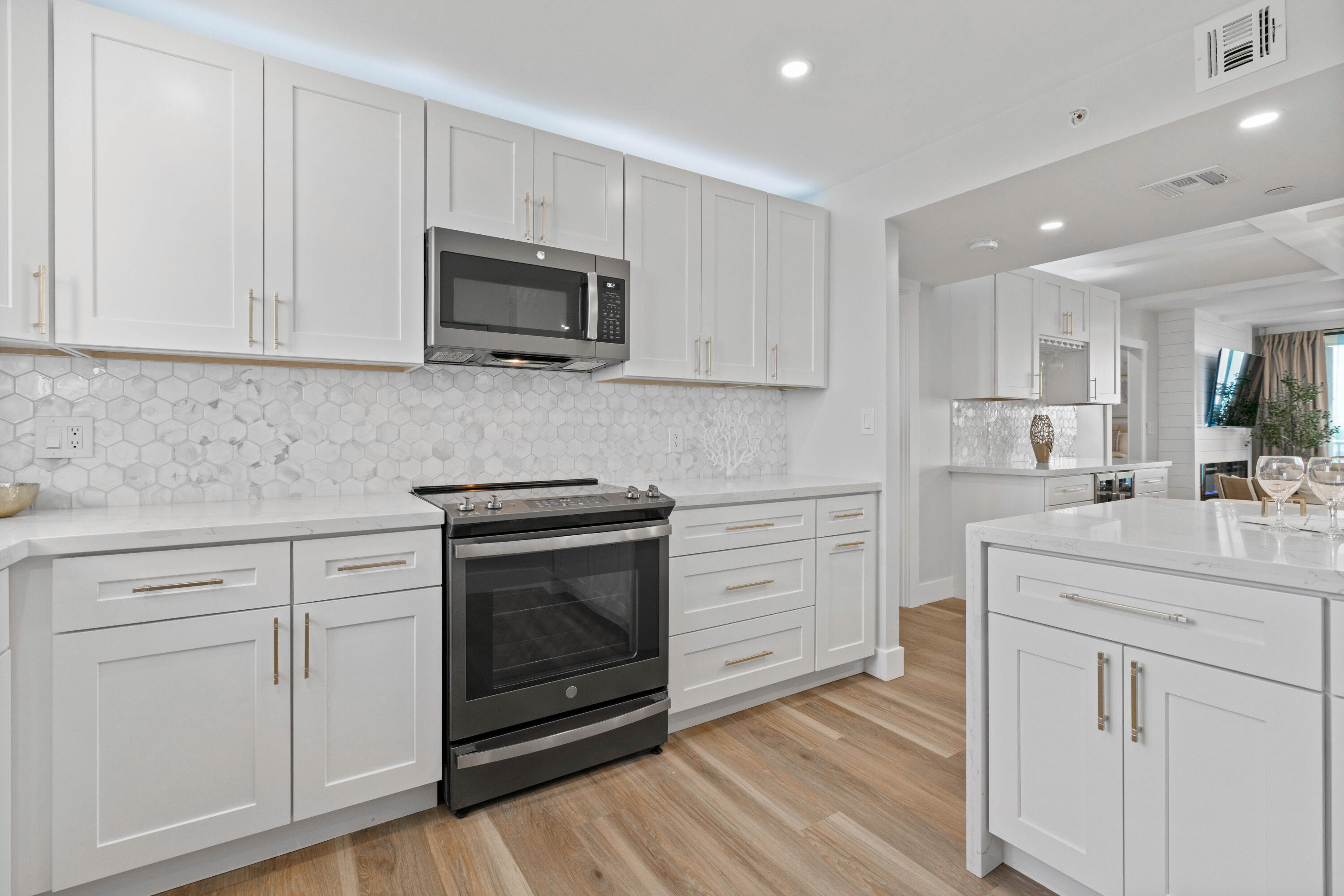 300 Ocean Trail Way 310