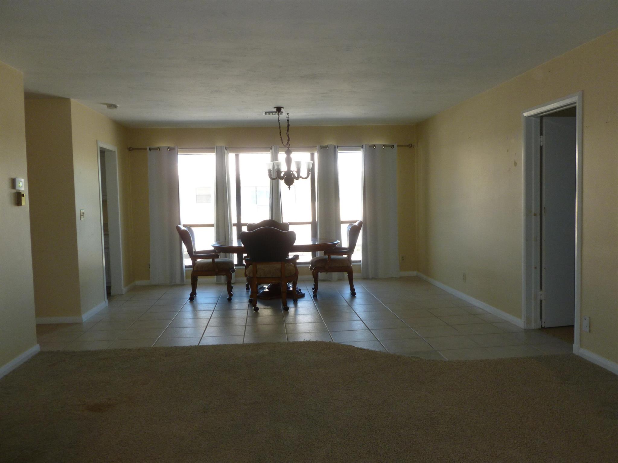 12 SE Concourse Drive Apt F