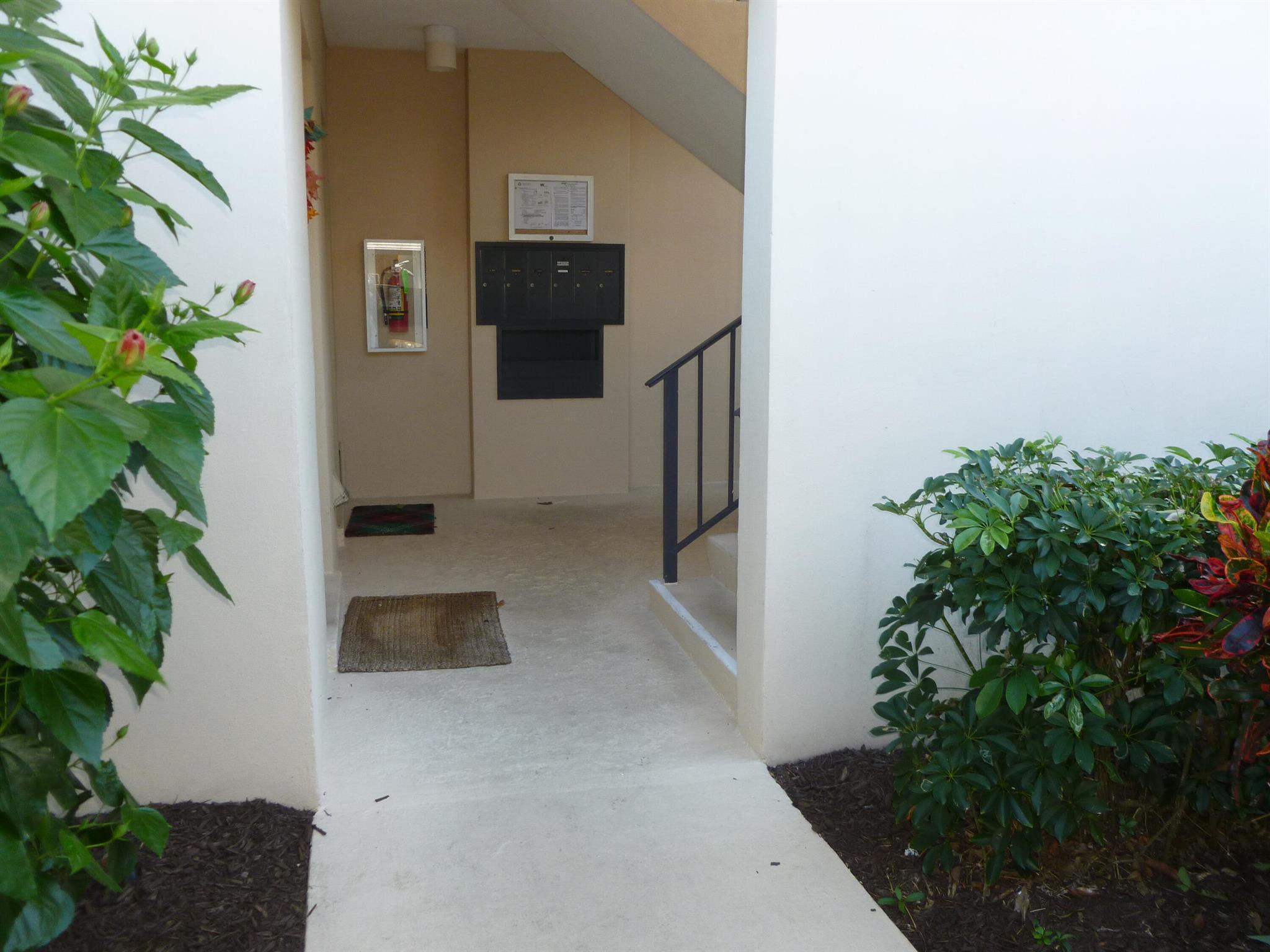 12 SE Concourse Drive Apt F