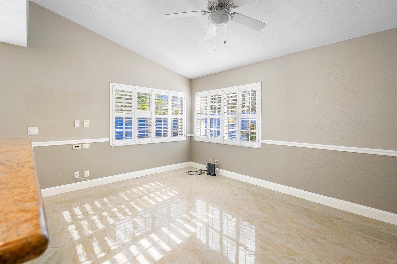 15 Blenheim Court