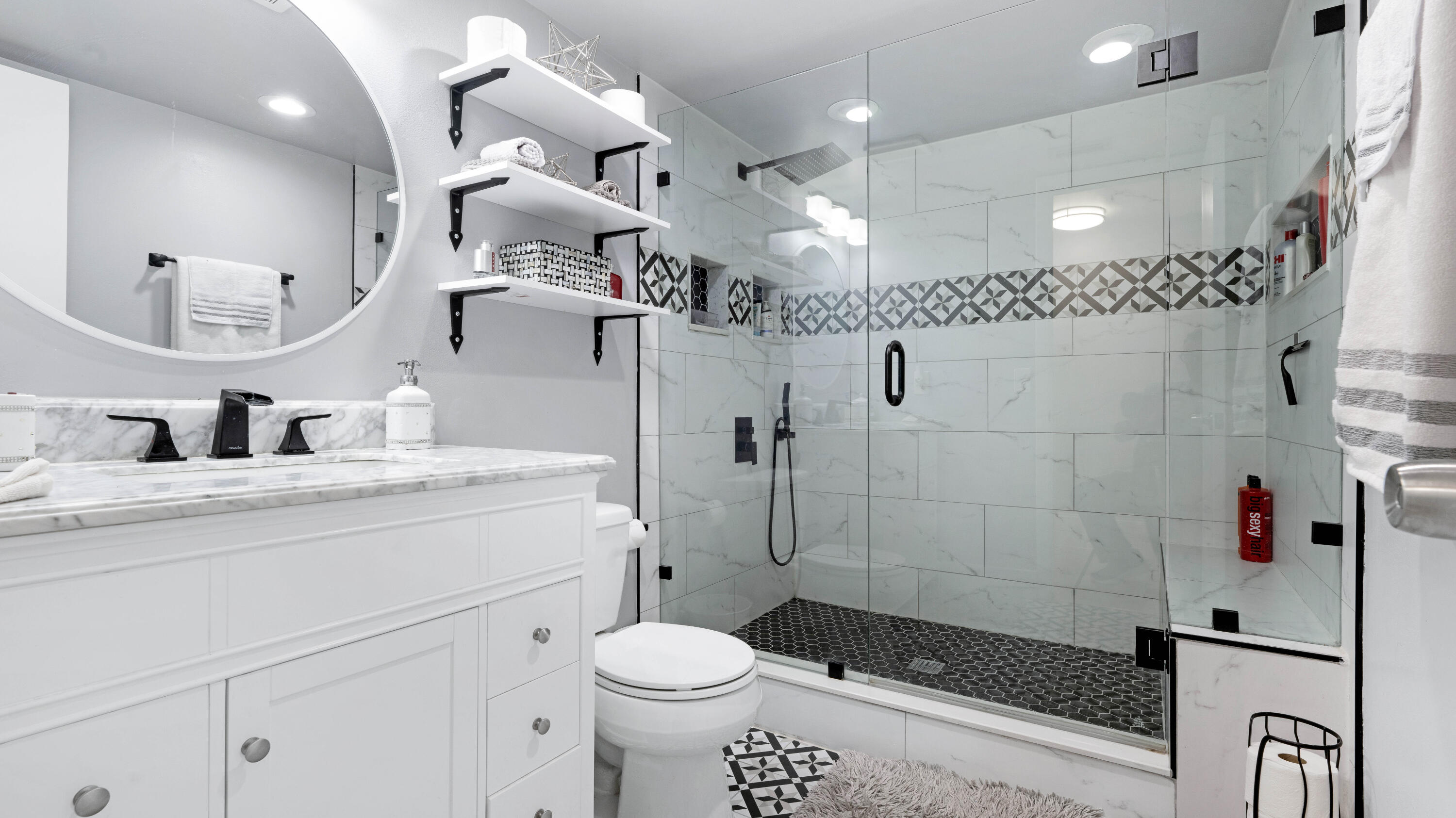 5460 Eagle Lake Drive 72b