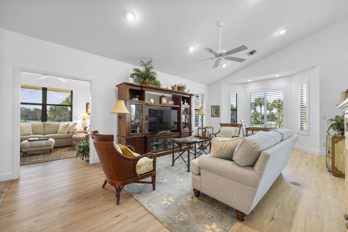 10411 SE Terrapin Place 201