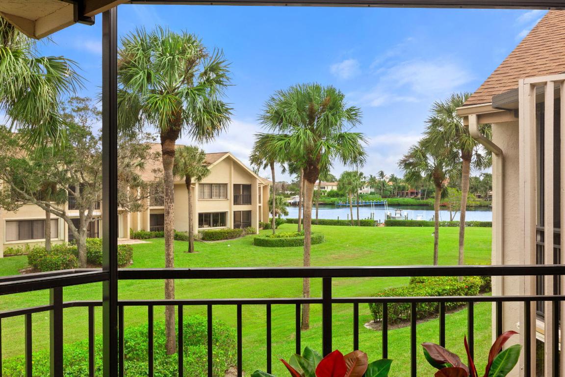 10411 SE Terrapin Place 201