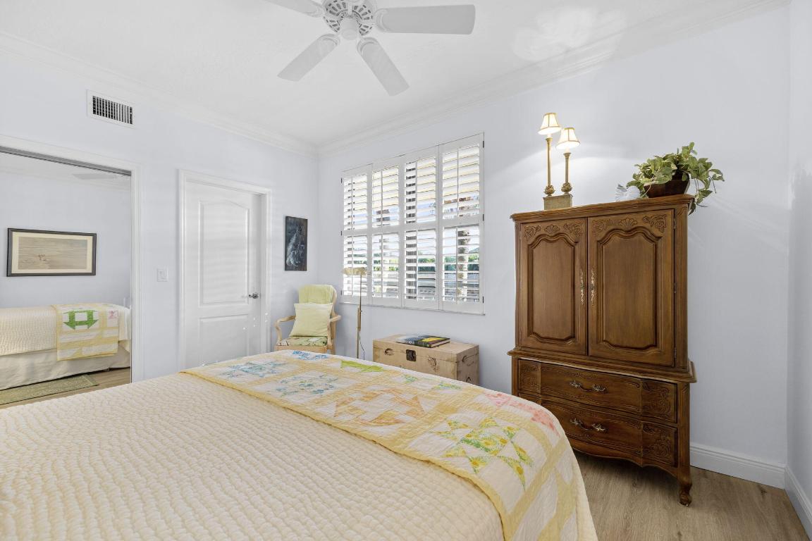 10411 SE Terrapin Place 201