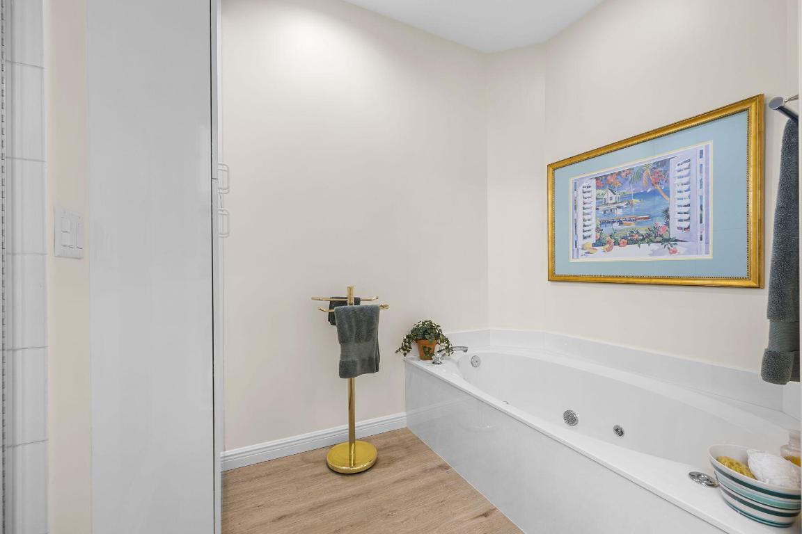 10411 SE Terrapin Place 201