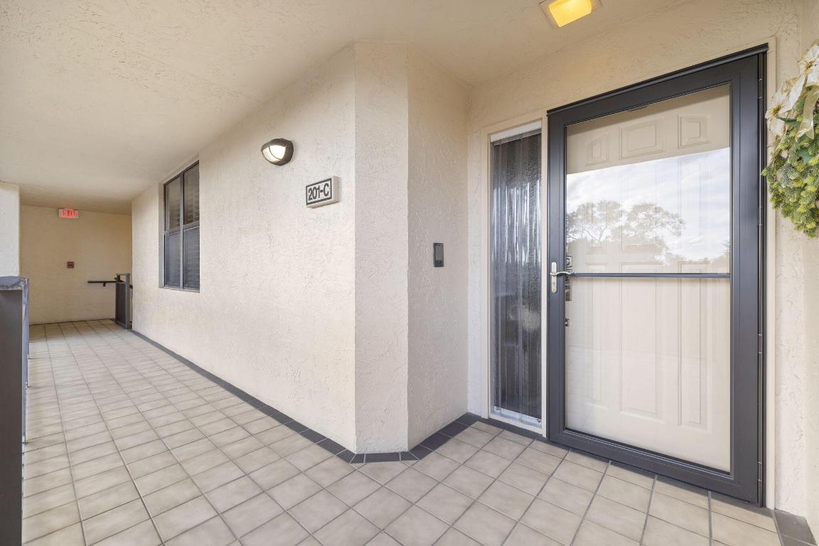 10411 SE Terrapin Place 201