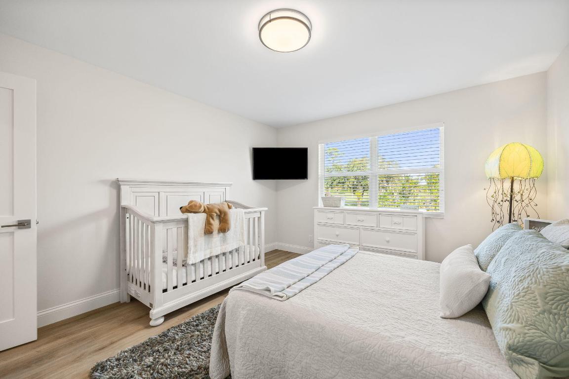 8949 SE Riverfront Terrace