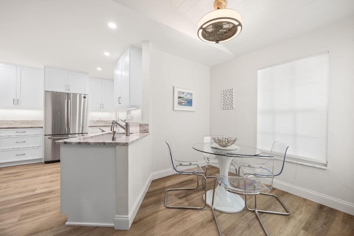 8949 SE Riverfront Terrace