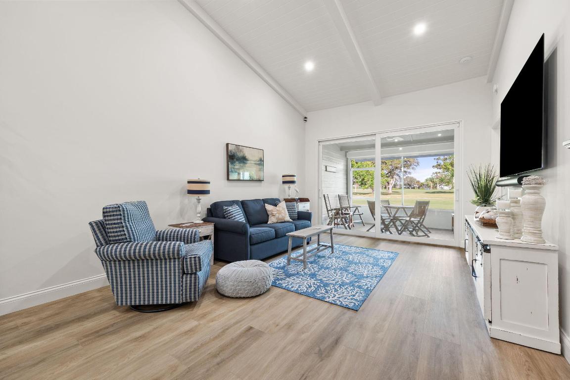 8949 SE Riverfront Terrace