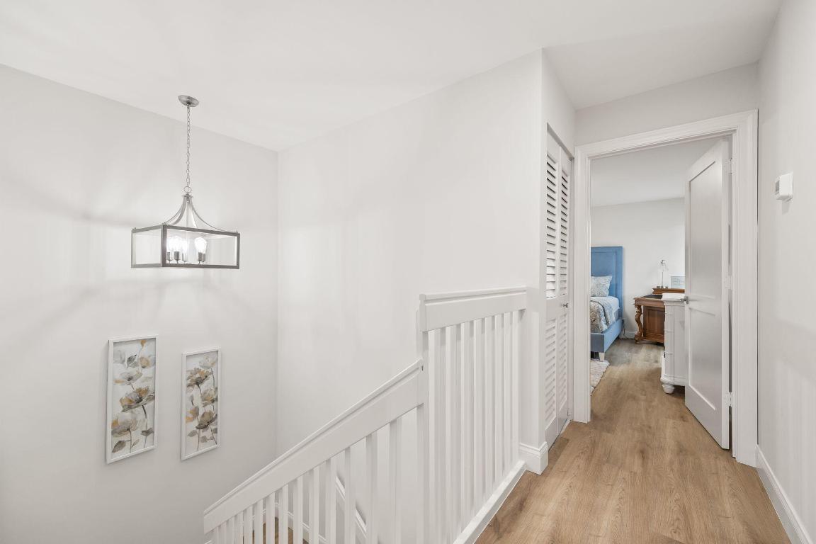 8949 SE Riverfront Terrace