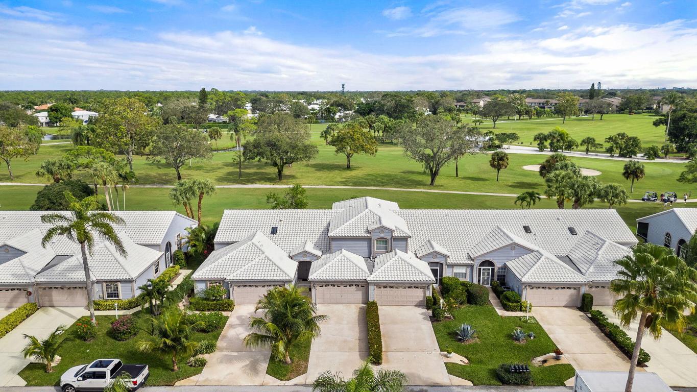 8949 SE Riverfront Terrace