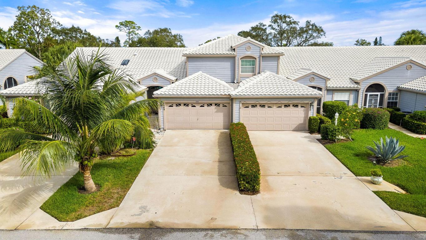 8949 SE Riverfront Terrace