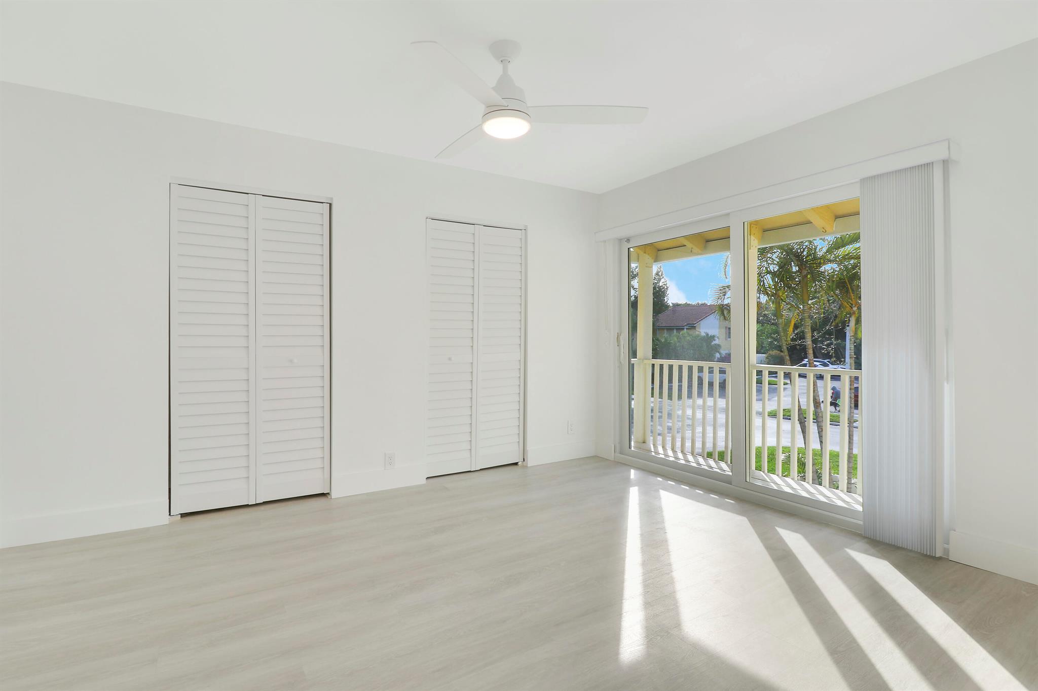 153 Seabreeze Circle