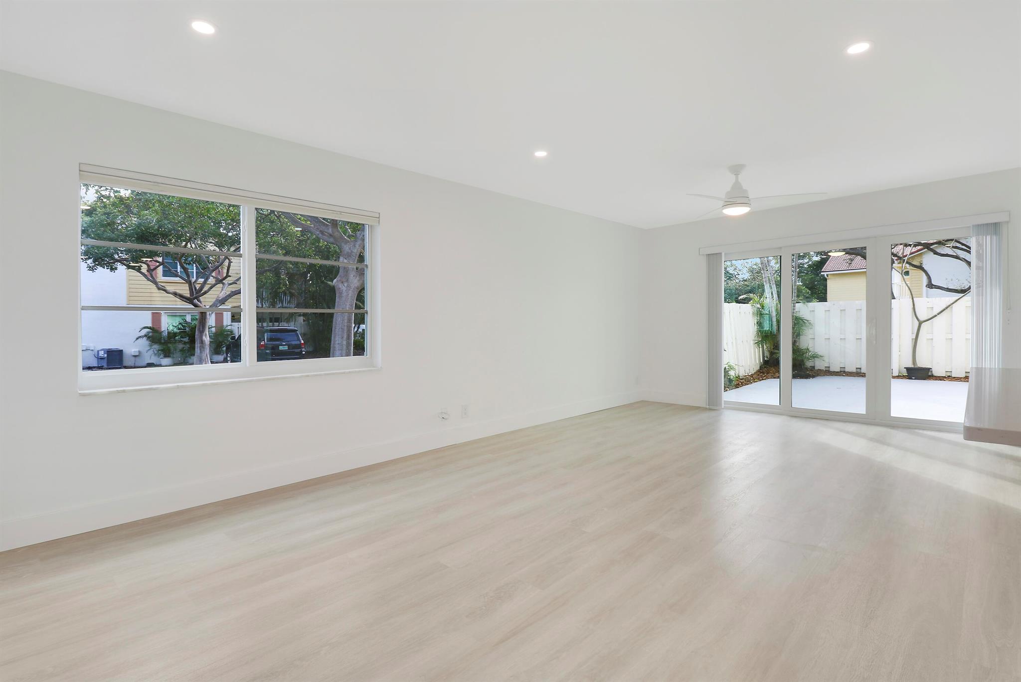 153 Seabreeze Circle