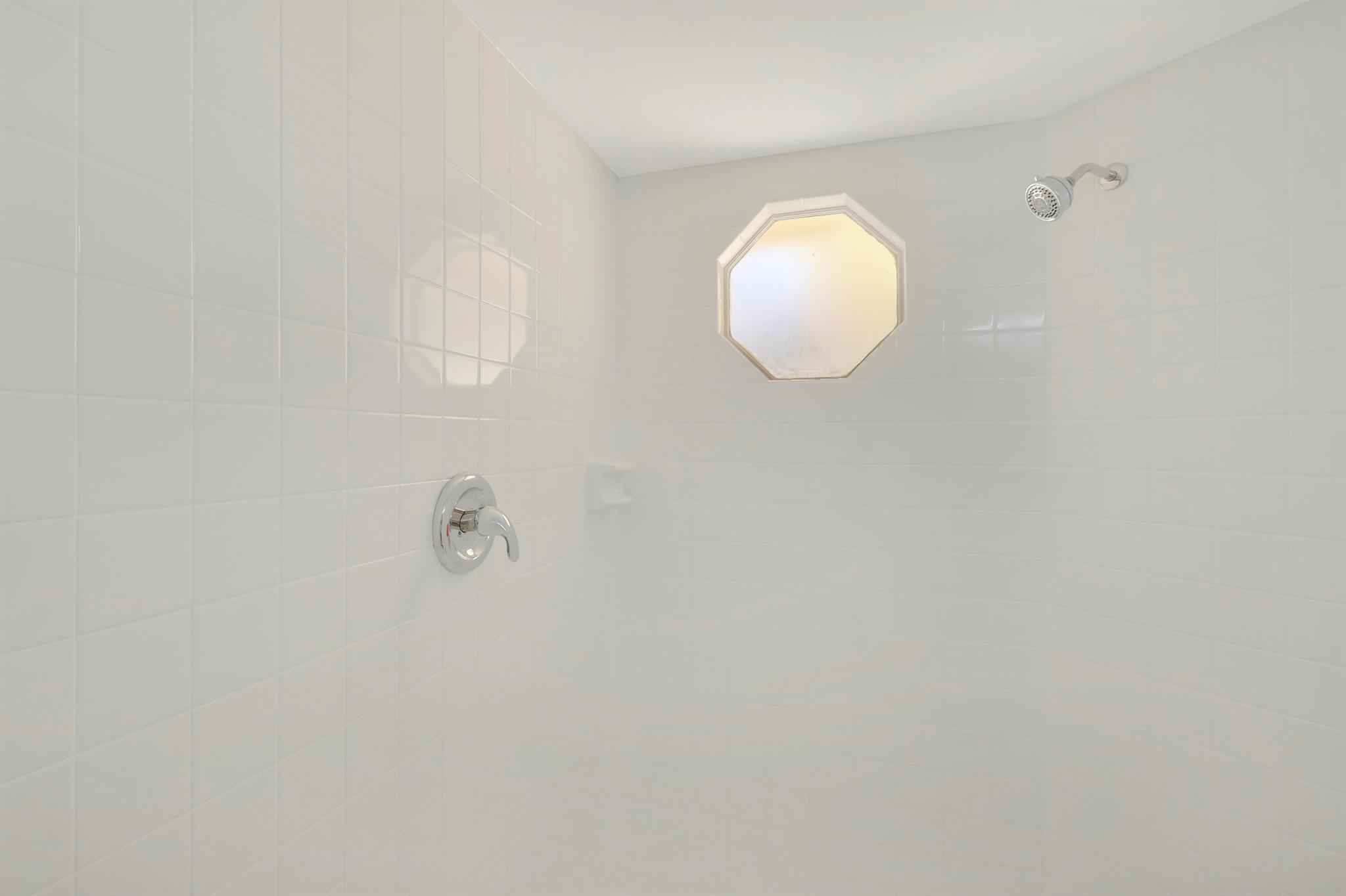 153 Seabreeze Circle