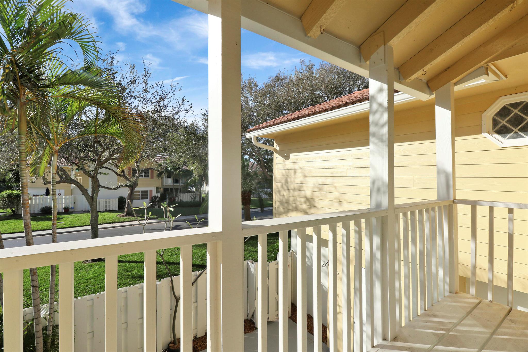 153 Seabreeze Circle