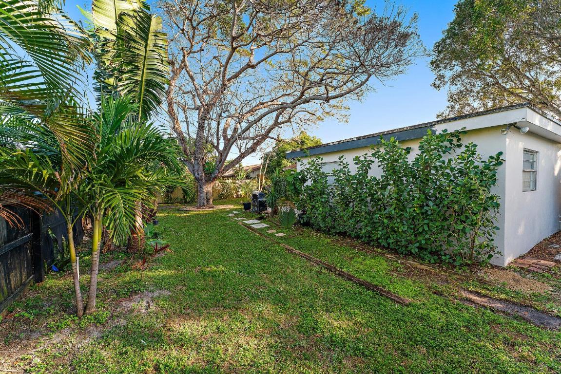 1111 Chickasaw Street