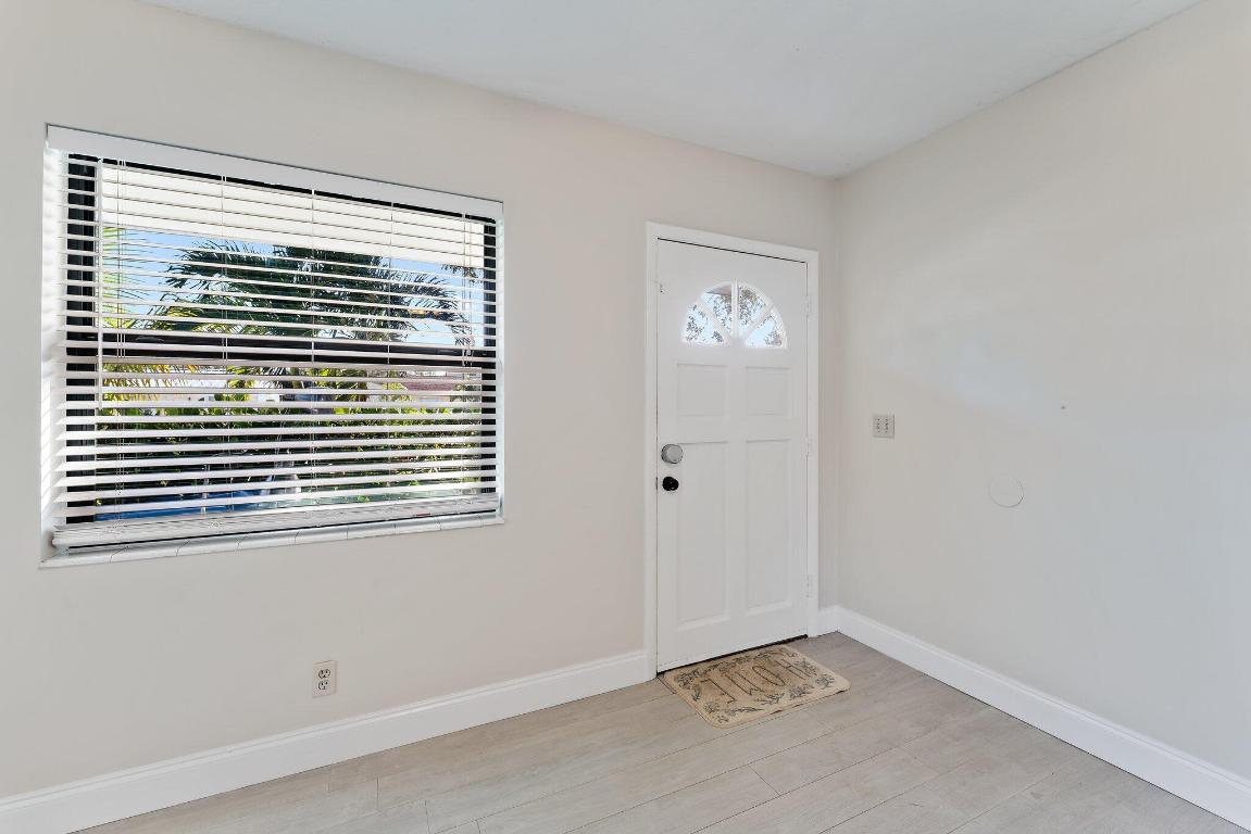 1111 Chickasaw Street