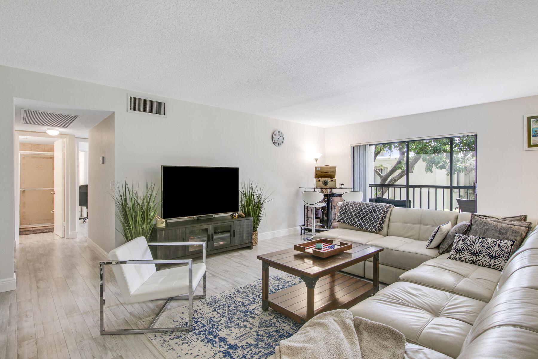 150 Pineview Road C6