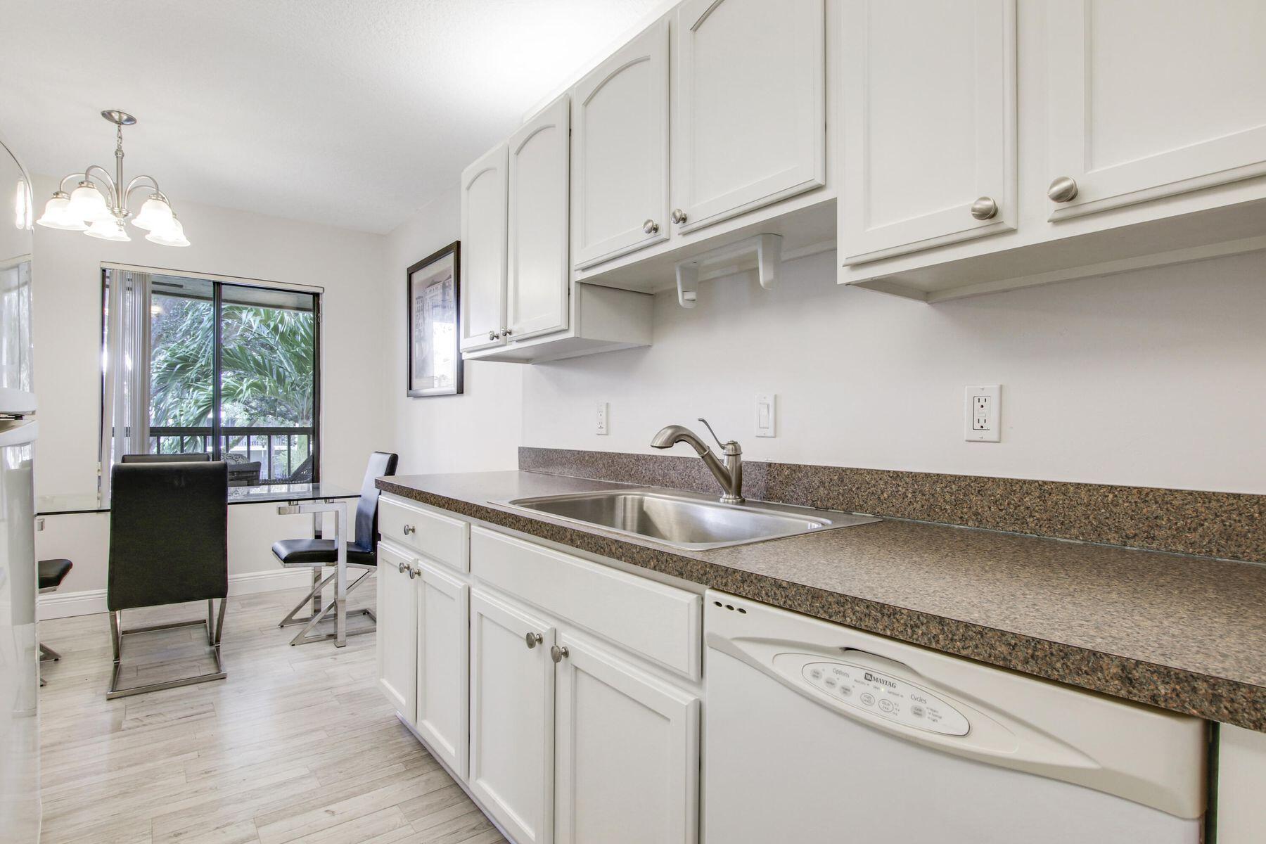 150 Pineview Road C6