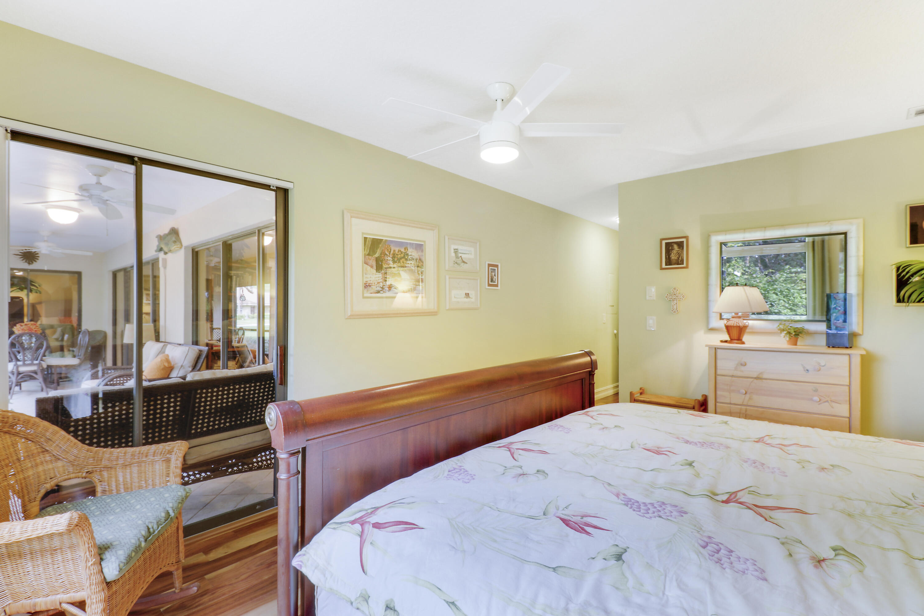 25 SE Turtle Creek Drive B