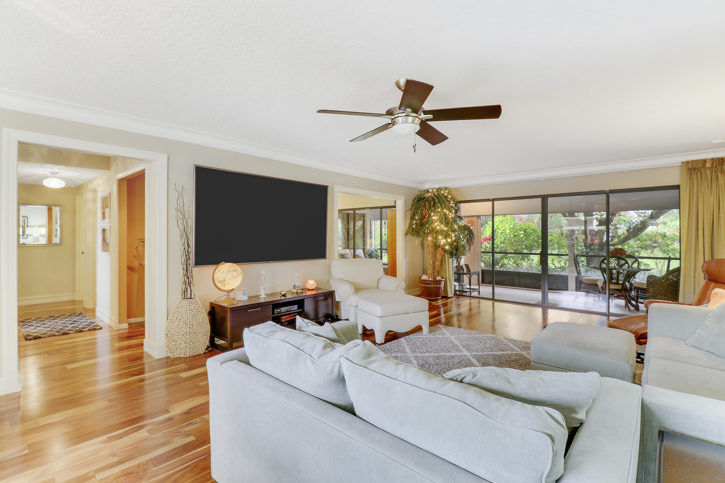 25 SE Turtle Creek Drive B