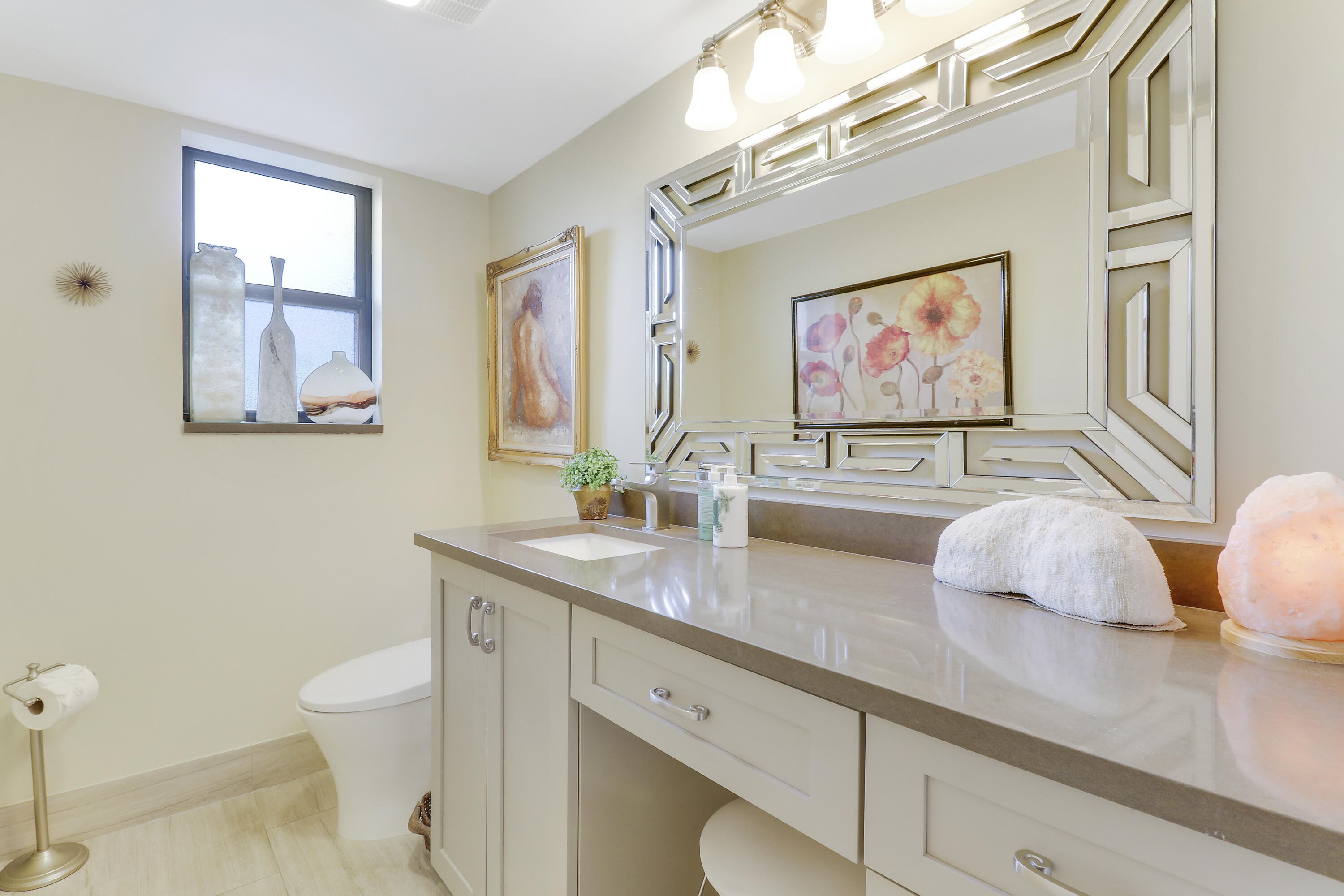 25 SE Turtle Creek Drive B