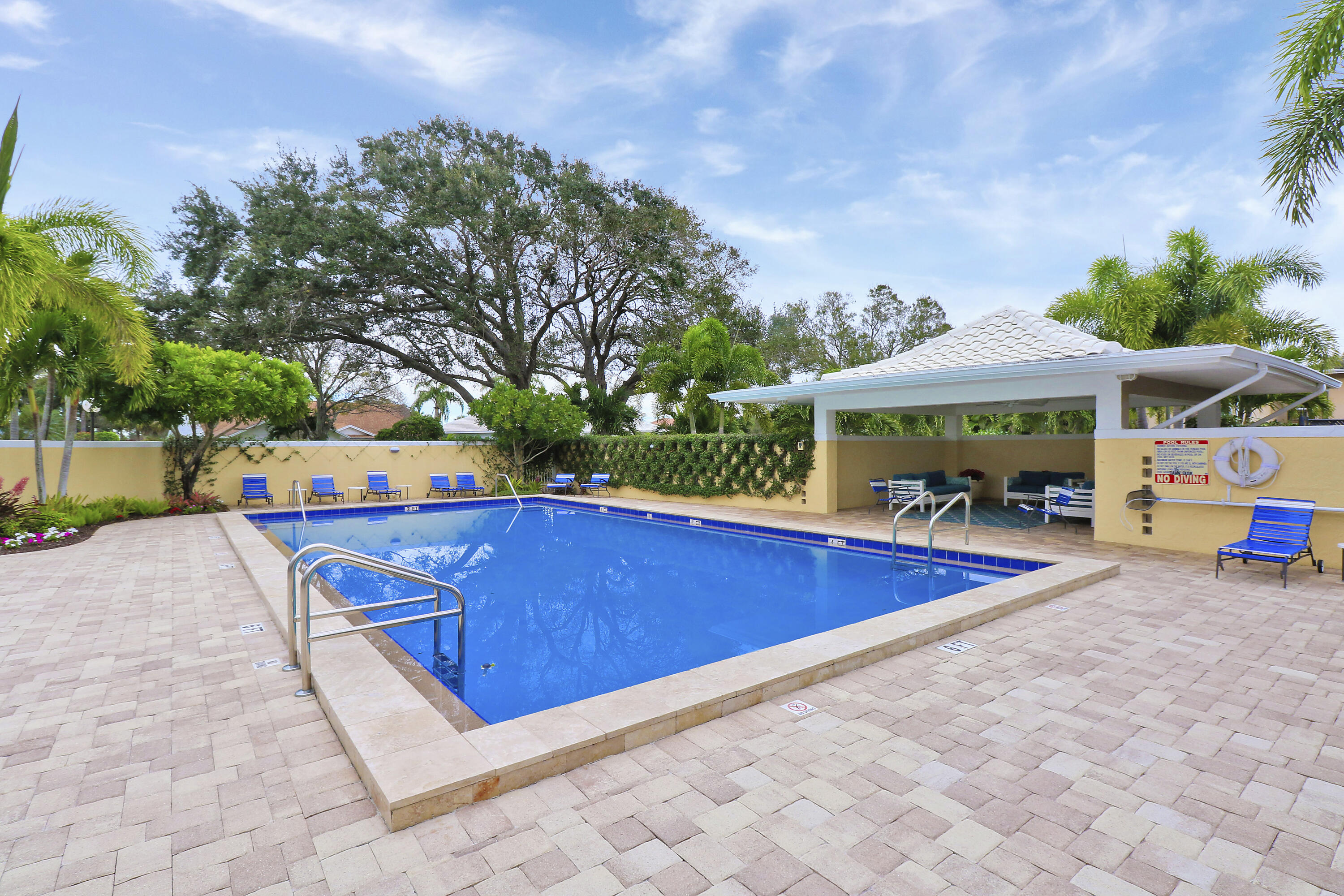 25 SE Turtle Creek Drive B