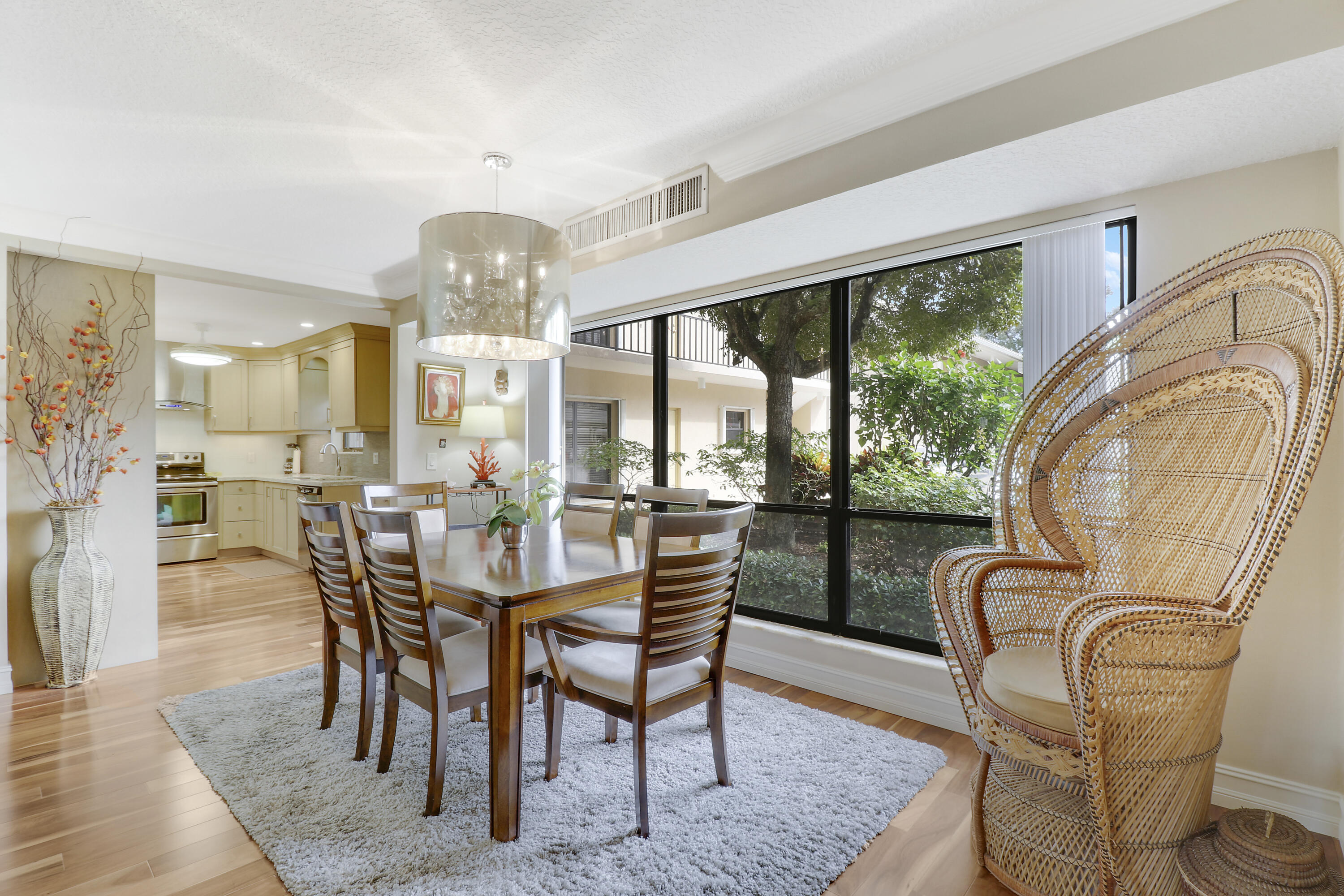 25 SE Turtle Creek Drive B