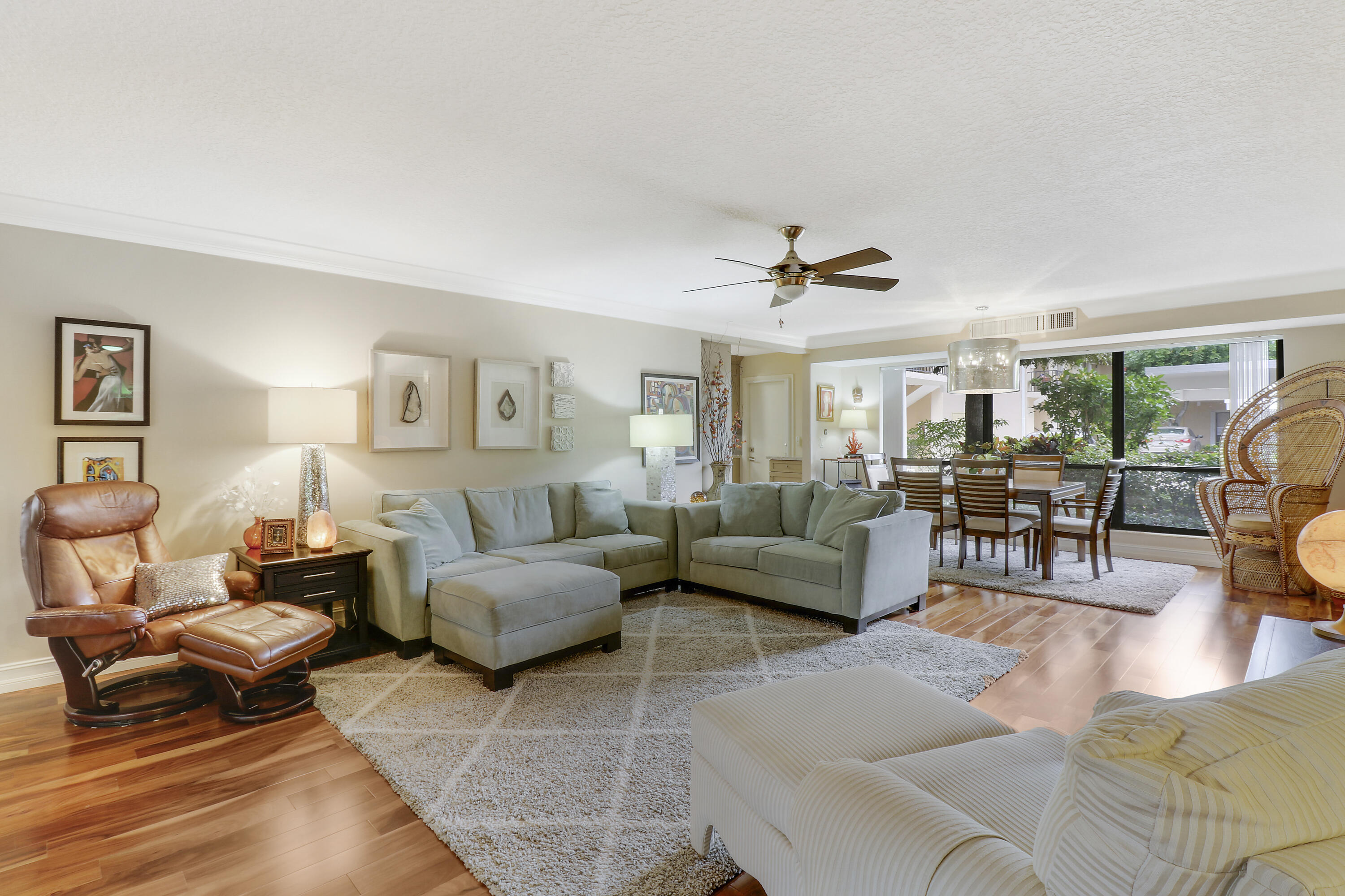 25 SE Turtle Creek Drive B