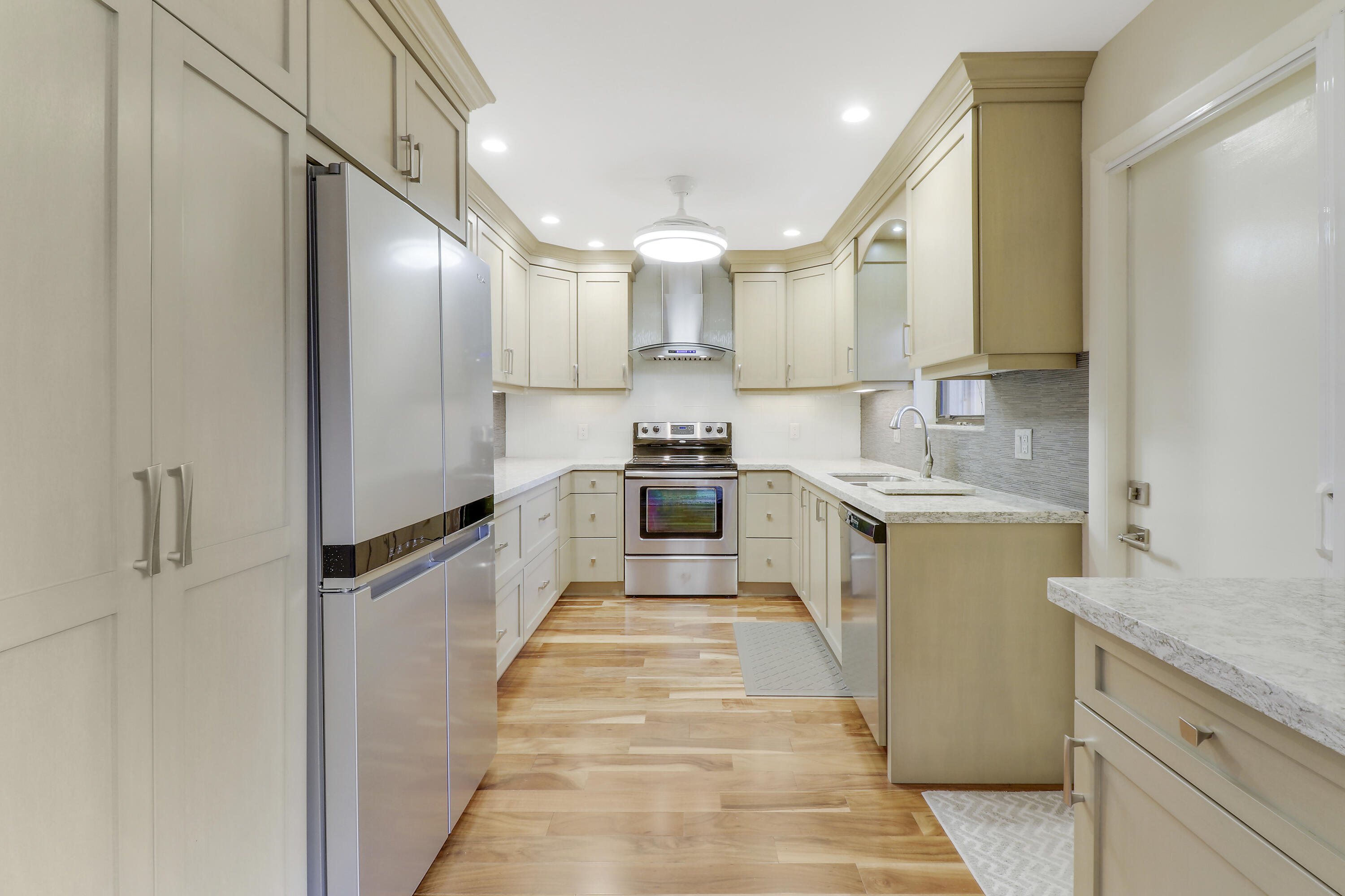 25 SE Turtle Creek Drive B