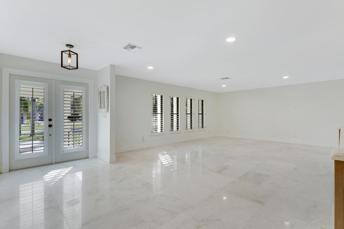 20 SE Splitrail Circle