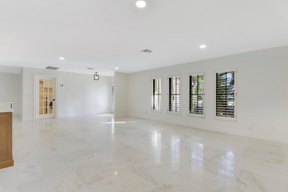 20 SE Splitrail Circle