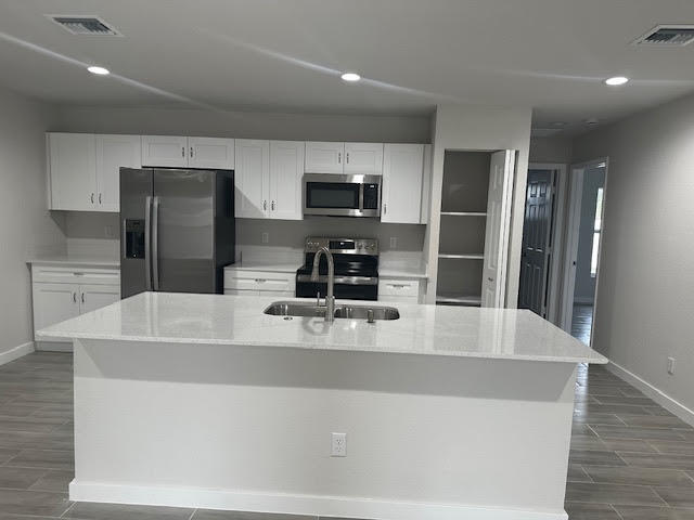 2118 SW Alloway Avenue