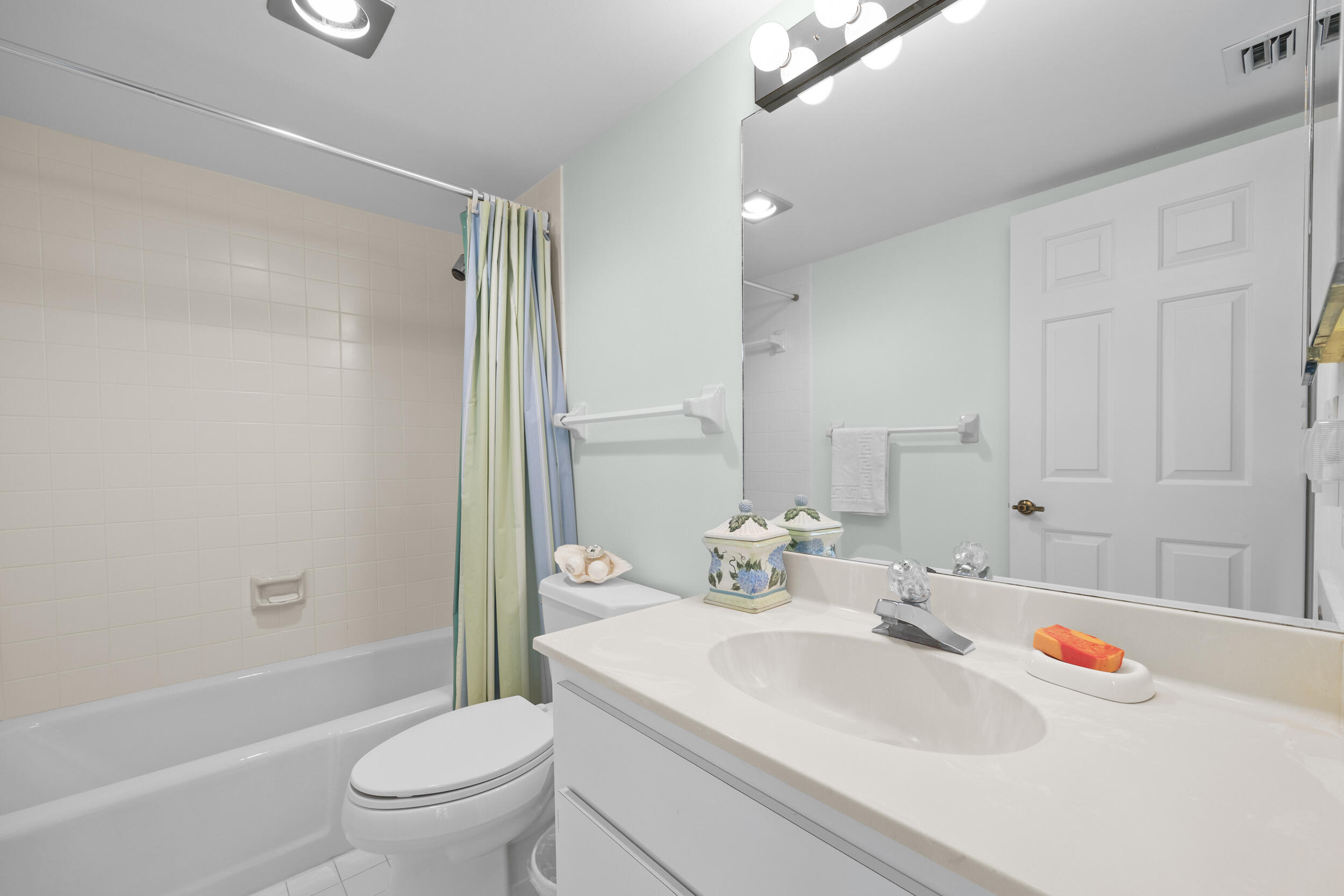 10555 SE Terrapin Place 101